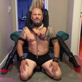 Neue Bilderserie Sklave und Domina